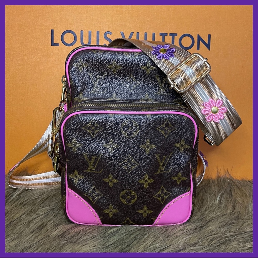 Louis Vuitton Crossbody Bag